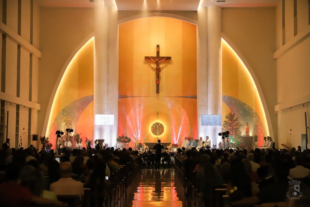 Interior da igreja