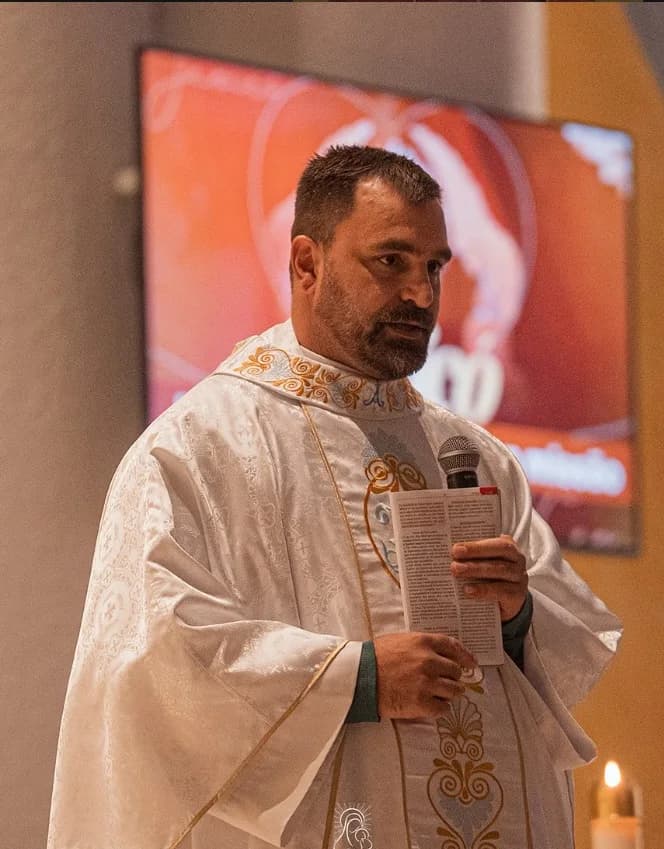 Foto de pe. Fábio Luiz Pereira